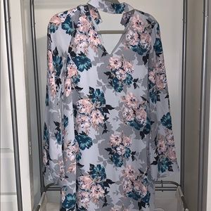 Loose floral summer dress